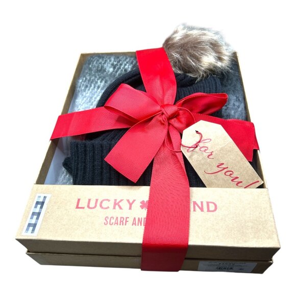 Lucky Brand Hat and Scarf Set Black Ribbed Beanie W/Faux Fur Pom & Plaid Scarf - Picture 6 of 6